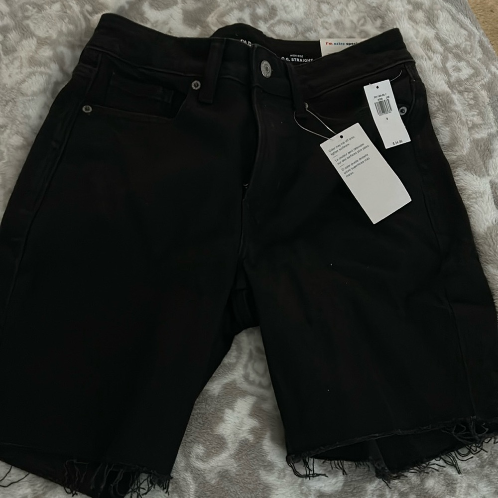 Black 7” shorts